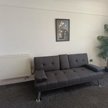 Open Mind Property - Southsea With Free Parking Portsmouth Exteriör bild