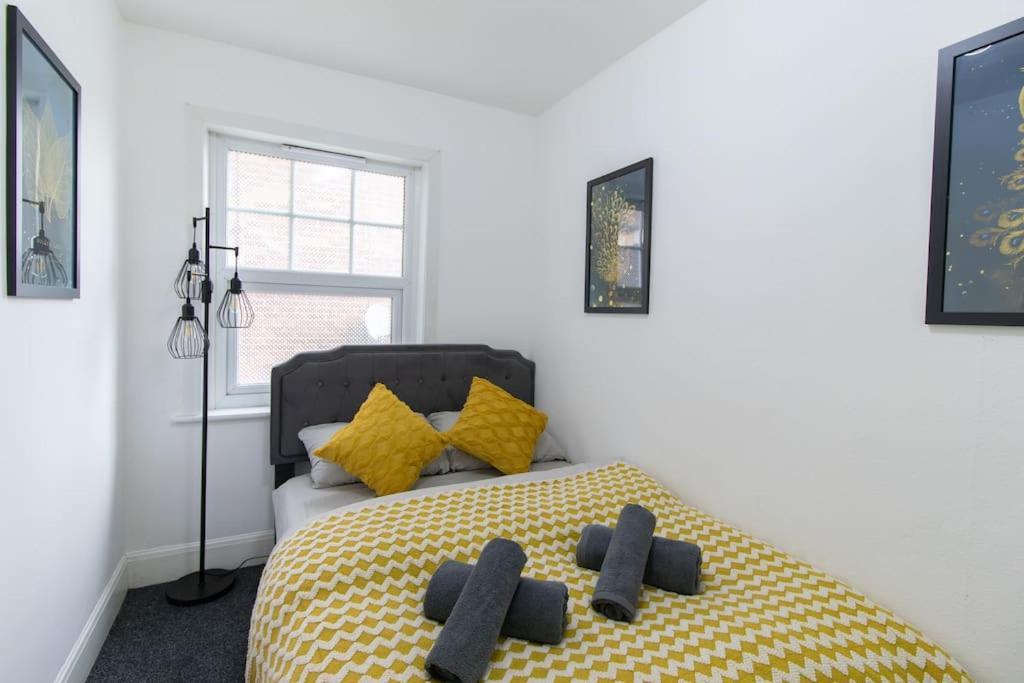 Open Mind Property - Southsea With Free Parking Portsmouth Exteriör bild