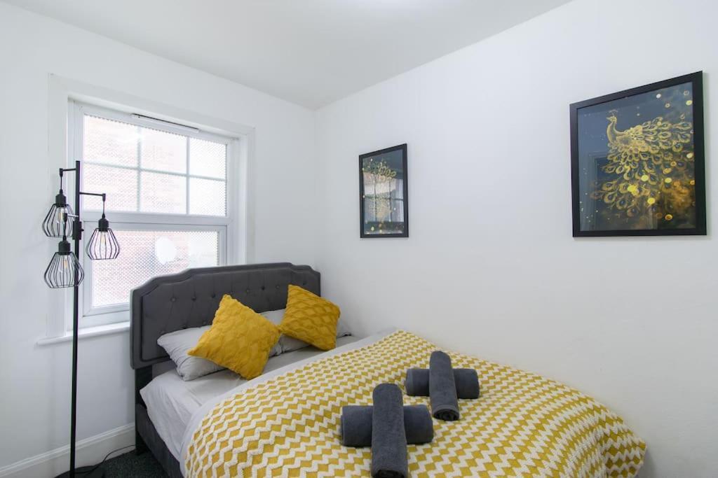 Open Mind Property - Southsea With Free Parking Portsmouth Exteriör bild