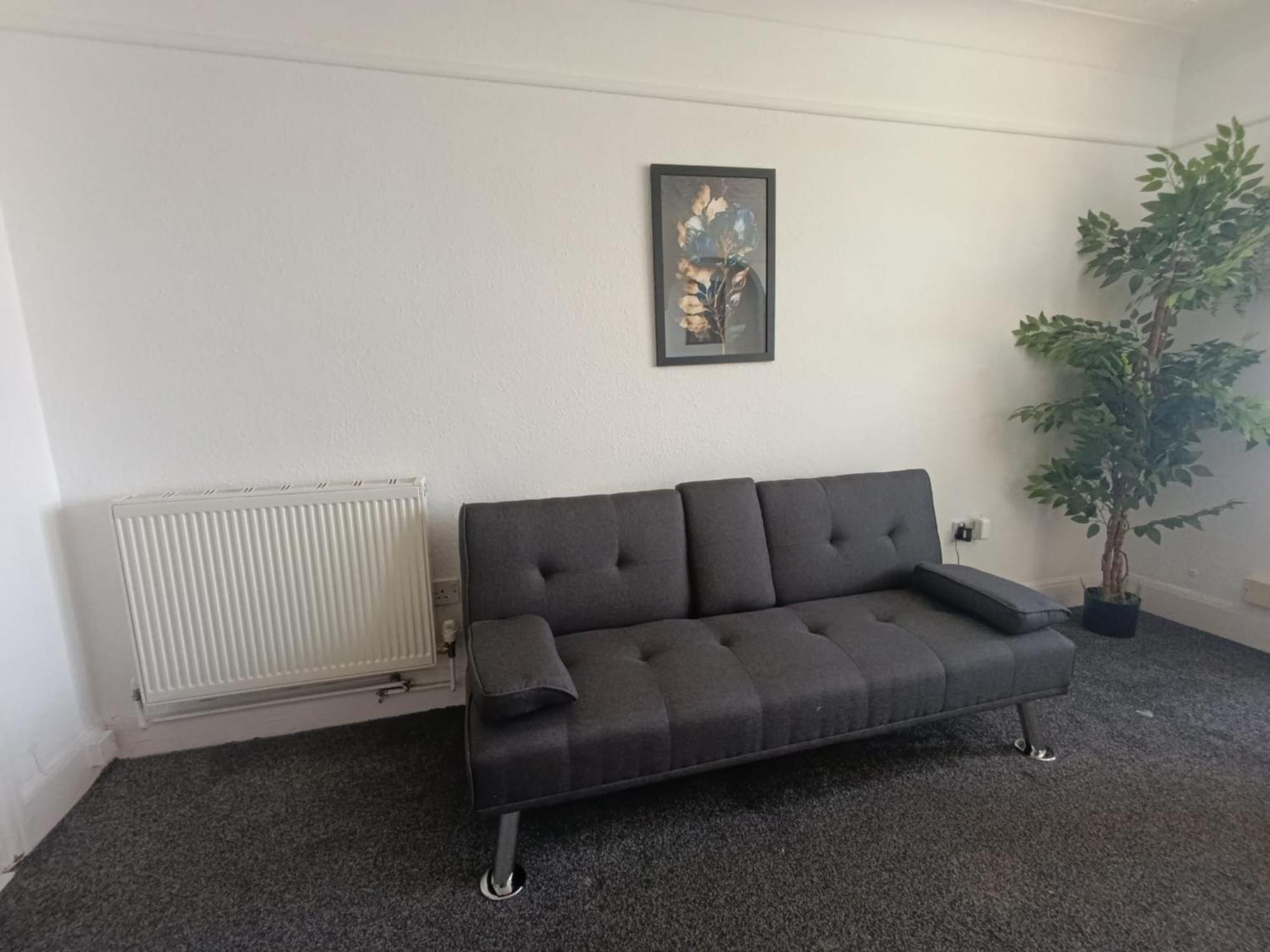 Open Mind Property - Southsea With Free Parking Portsmouth Exteriör bild